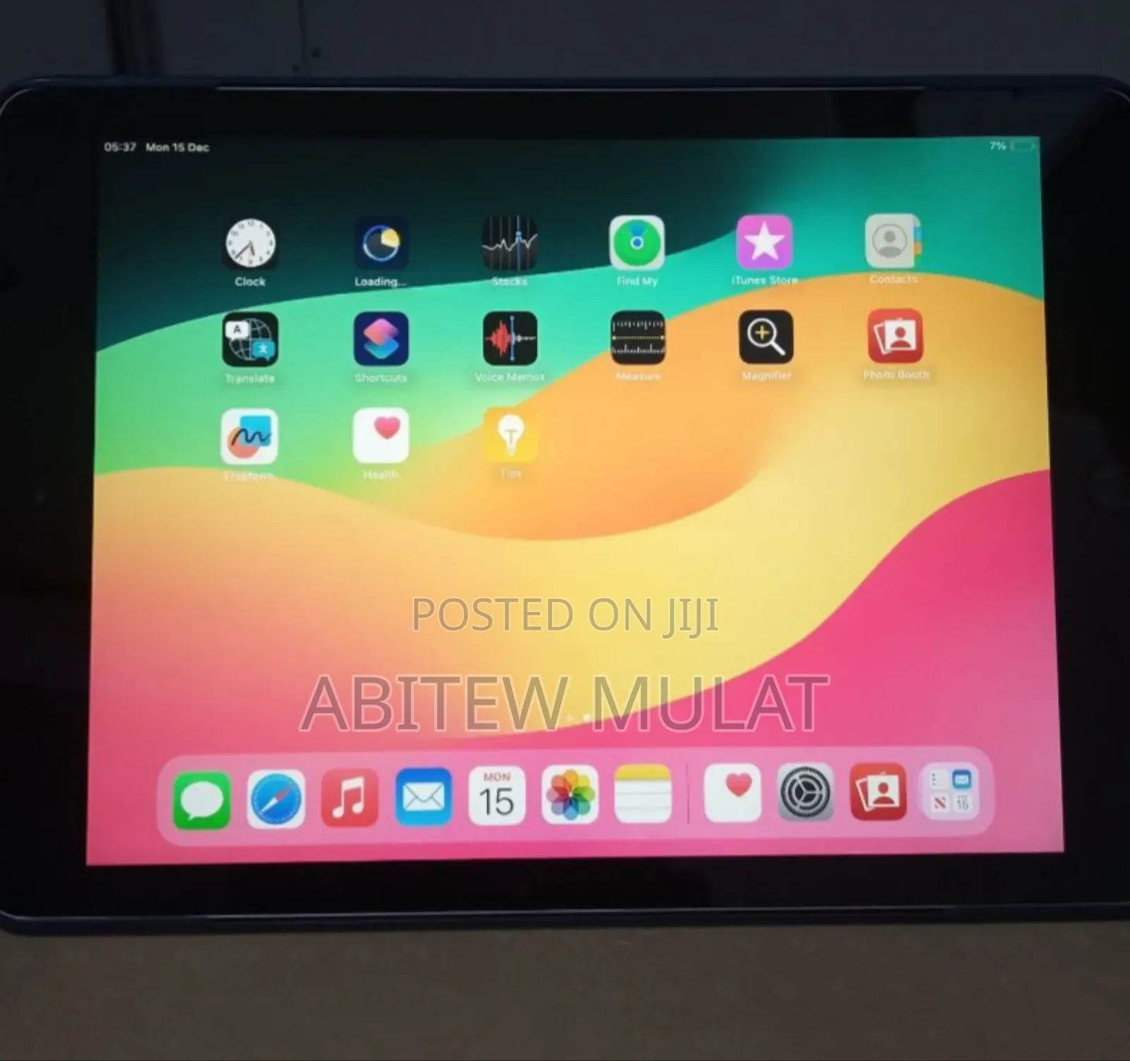 New Apple iPad 9.7 128 GB Silver