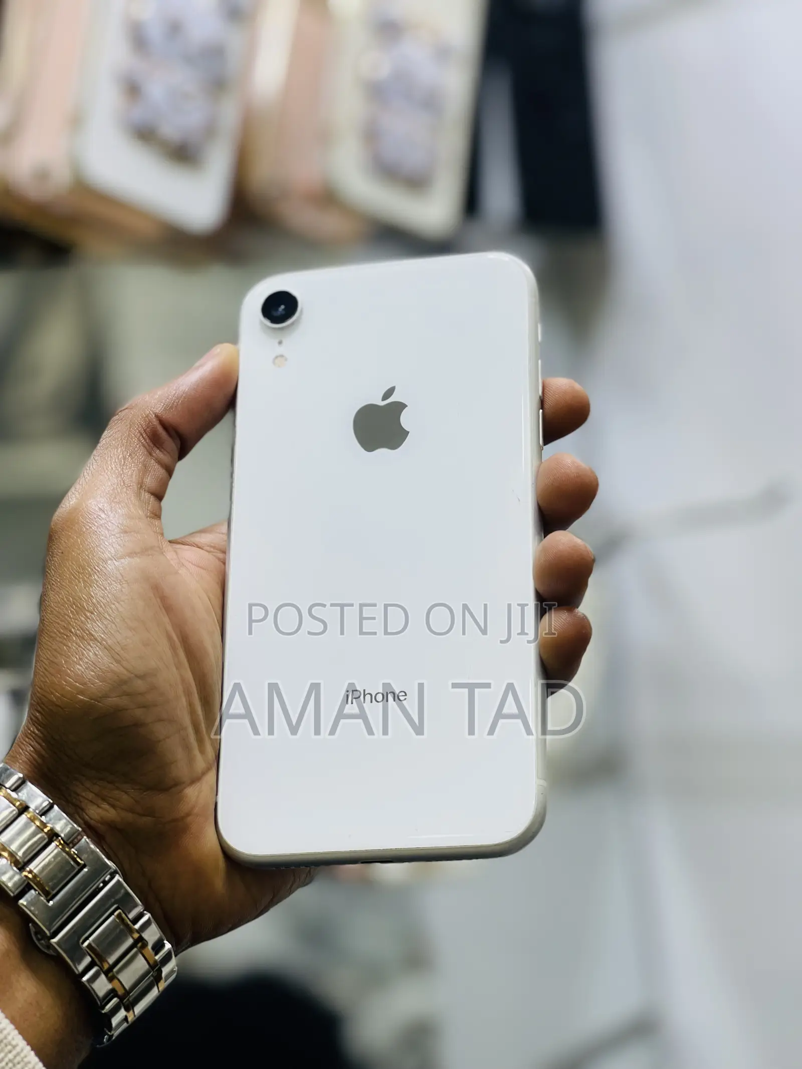 Apple iPhone XR 64 GB White