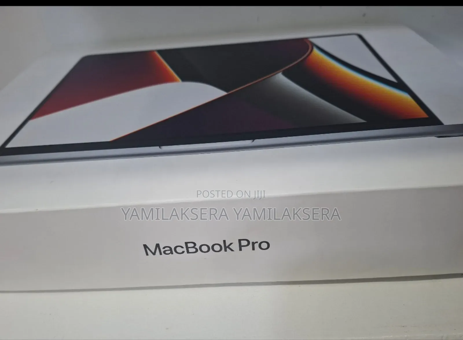 New Laptop Apple MacBook Pro 2021 M1 32GB Apple M1 Max SSD 1T