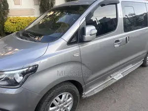 Hyundai Starex 2019 Grey