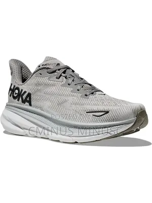 Hoka Clifton ዘጠኝ