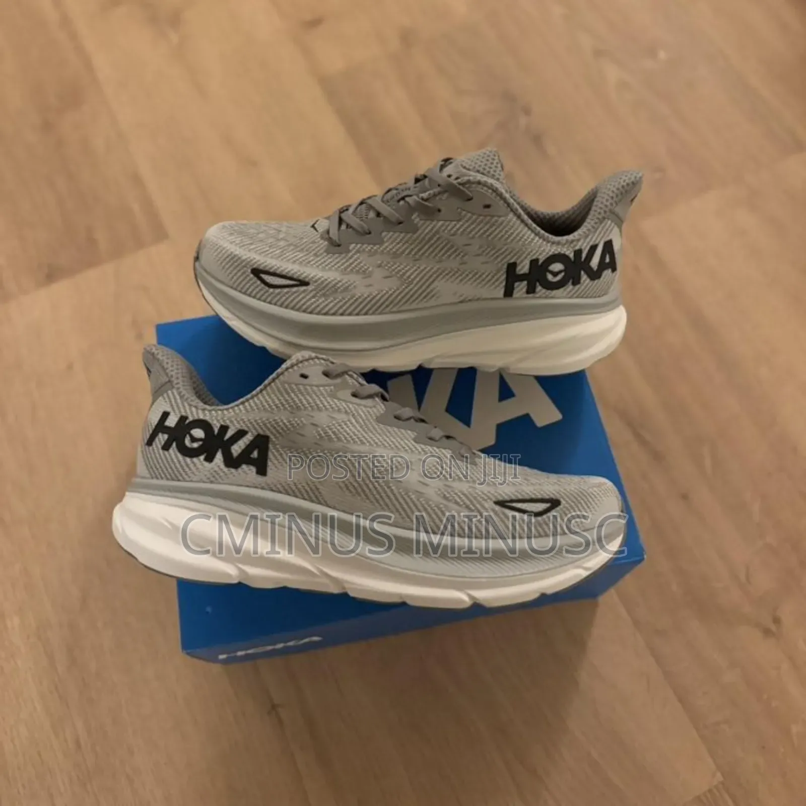 Hoka Clifton ዘጠኝ