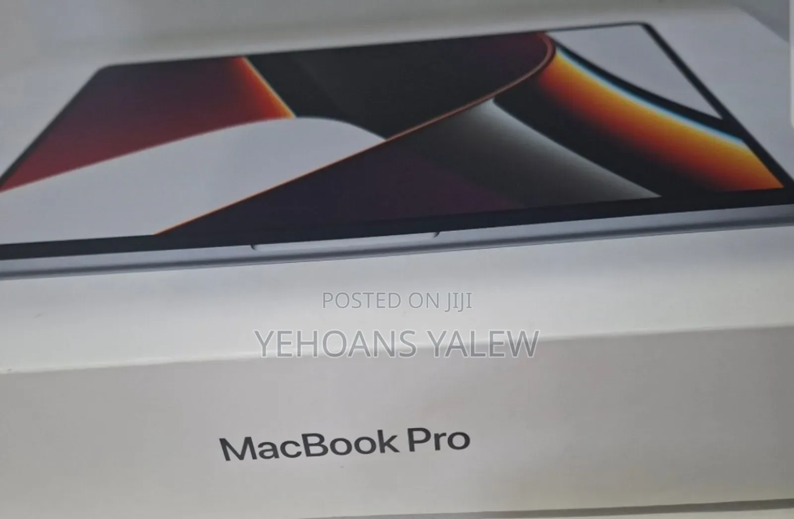 New Laptop Apple MacBook Pro M1 32GB Apple M1 Pro SSD 1T