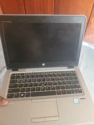 Photo - Laptop HP EliteBook 820 G3 8GB Intel Core I5 SSD 512GB