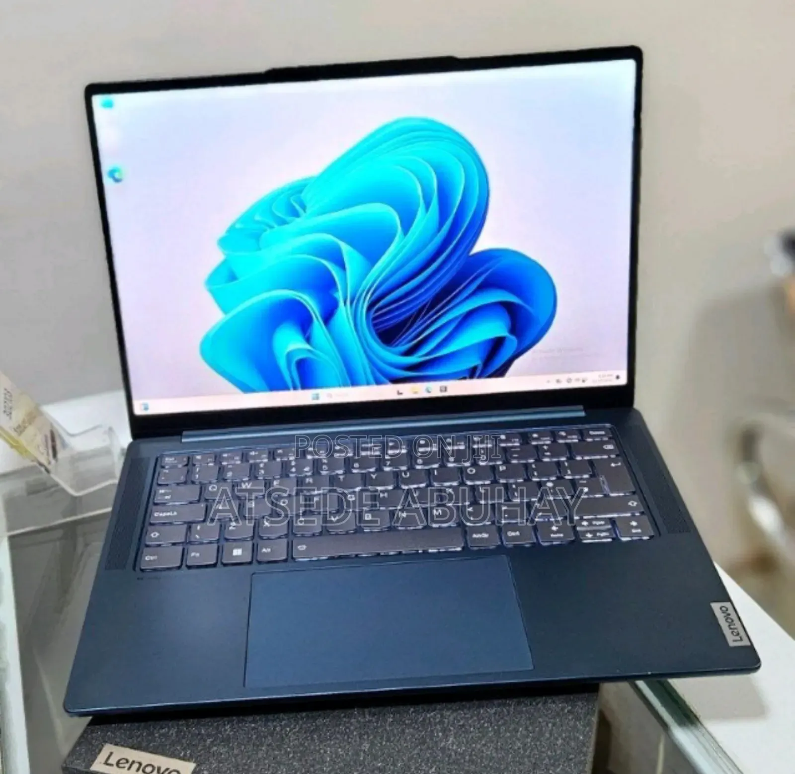 New Laptop Lenovo ThinkPad Yoga 16GB Intel Core I7 SSD 1T