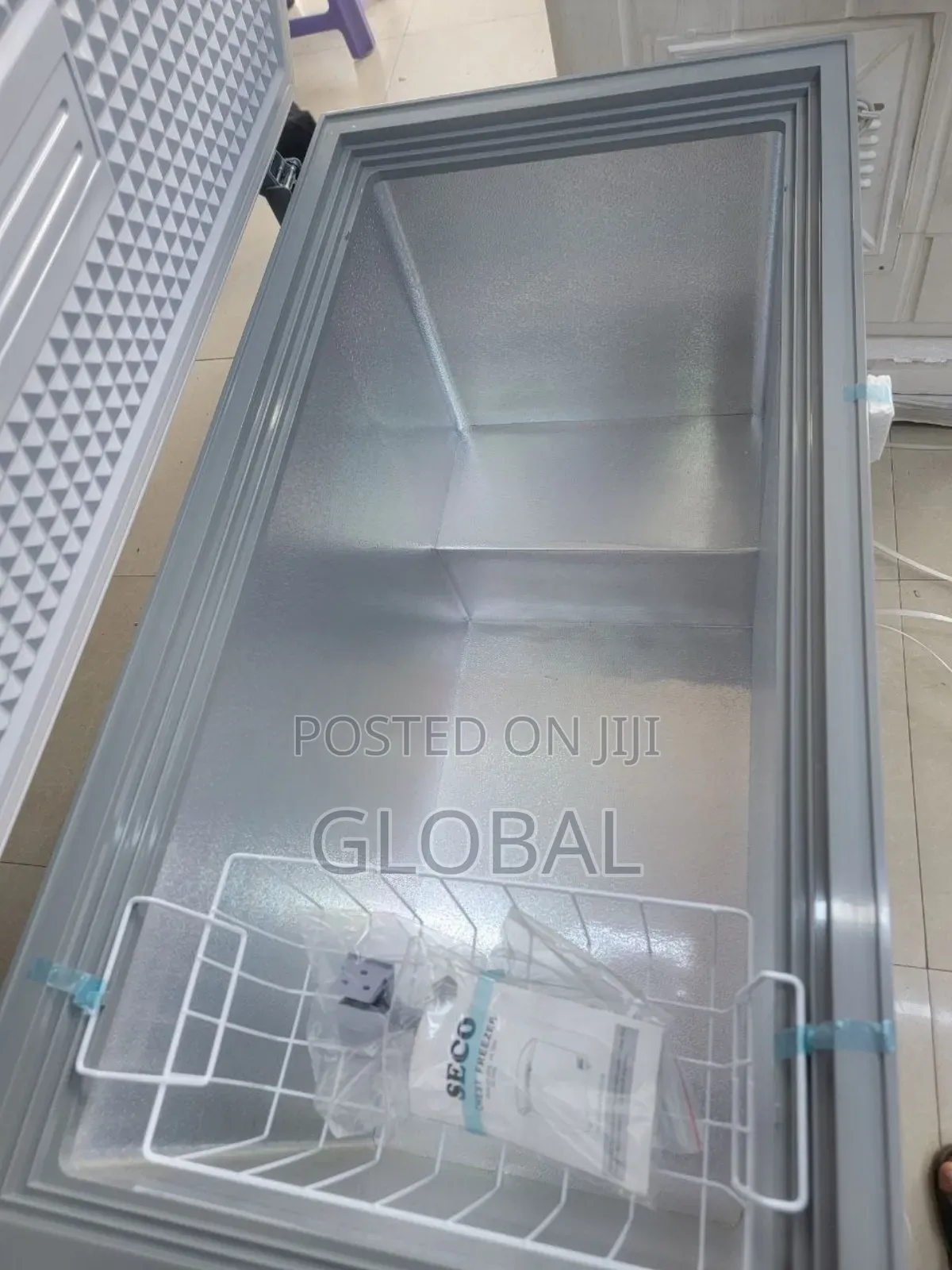 Seco 450 Chest Refrigerator