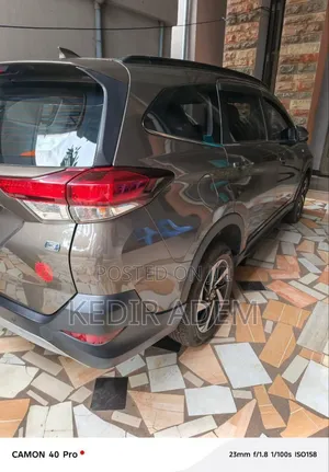 Photo - Toyota Rush 2022 Gray