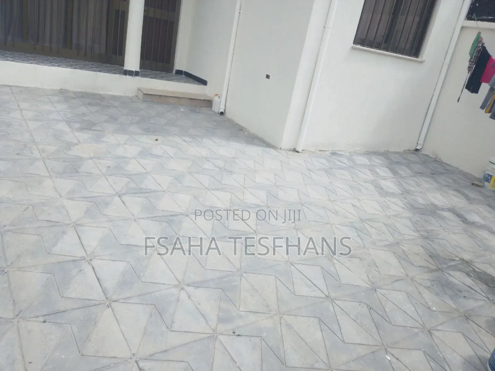 4bdrm House in Villa, Bole for rent