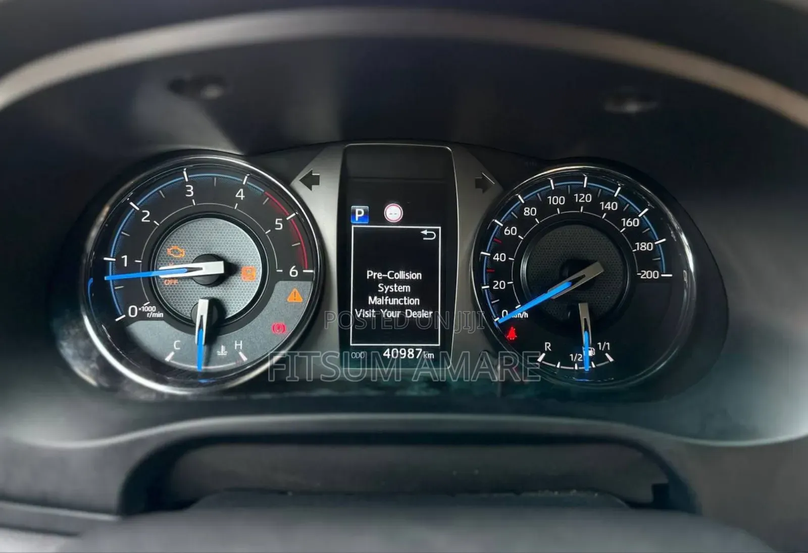 Toyota Hilux 2021 Gray