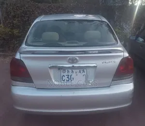 Toyota Platz 2005 Silver