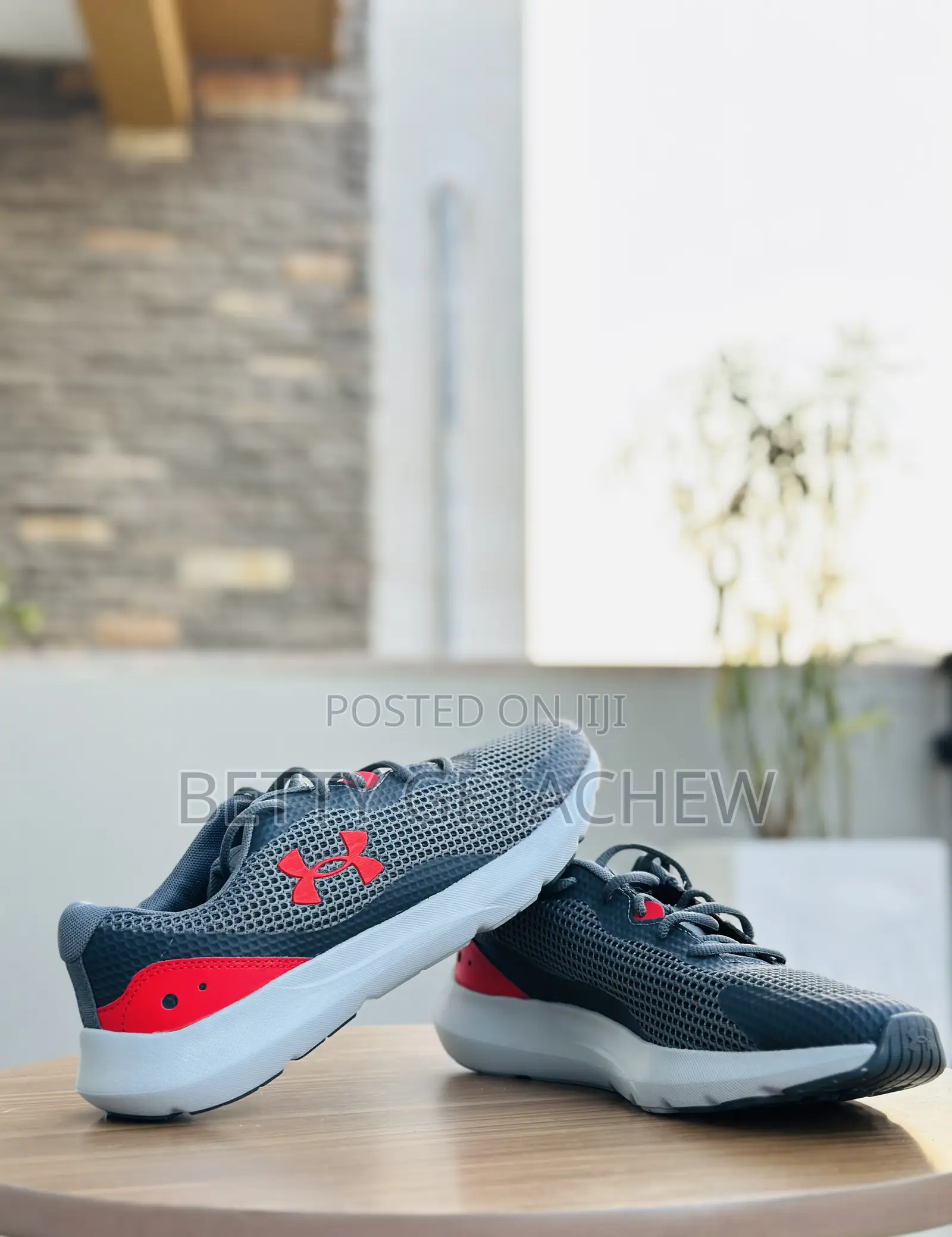 Under Armour Surge