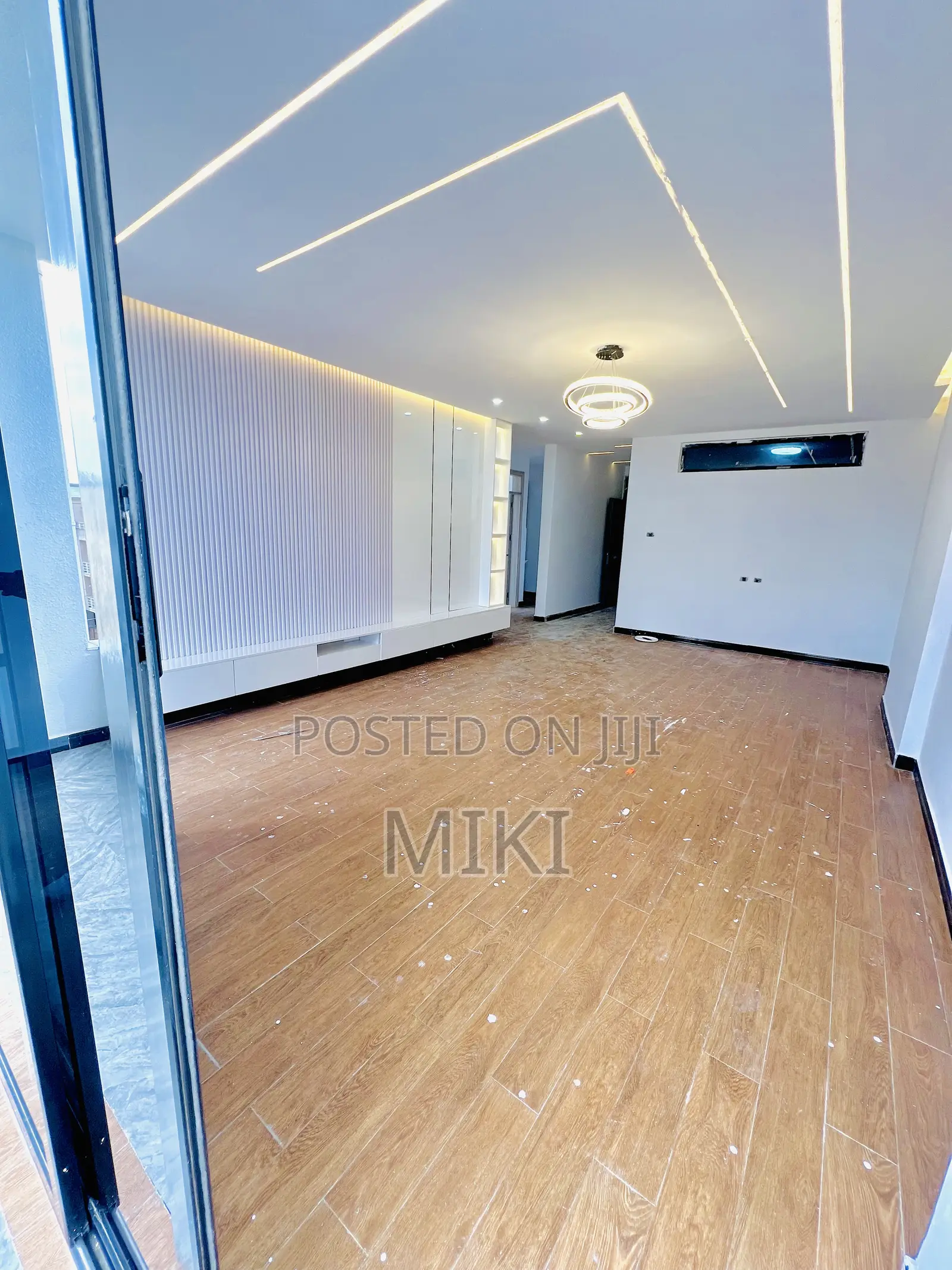 3bdrm Apartment in Haile Garment, Bole for sale