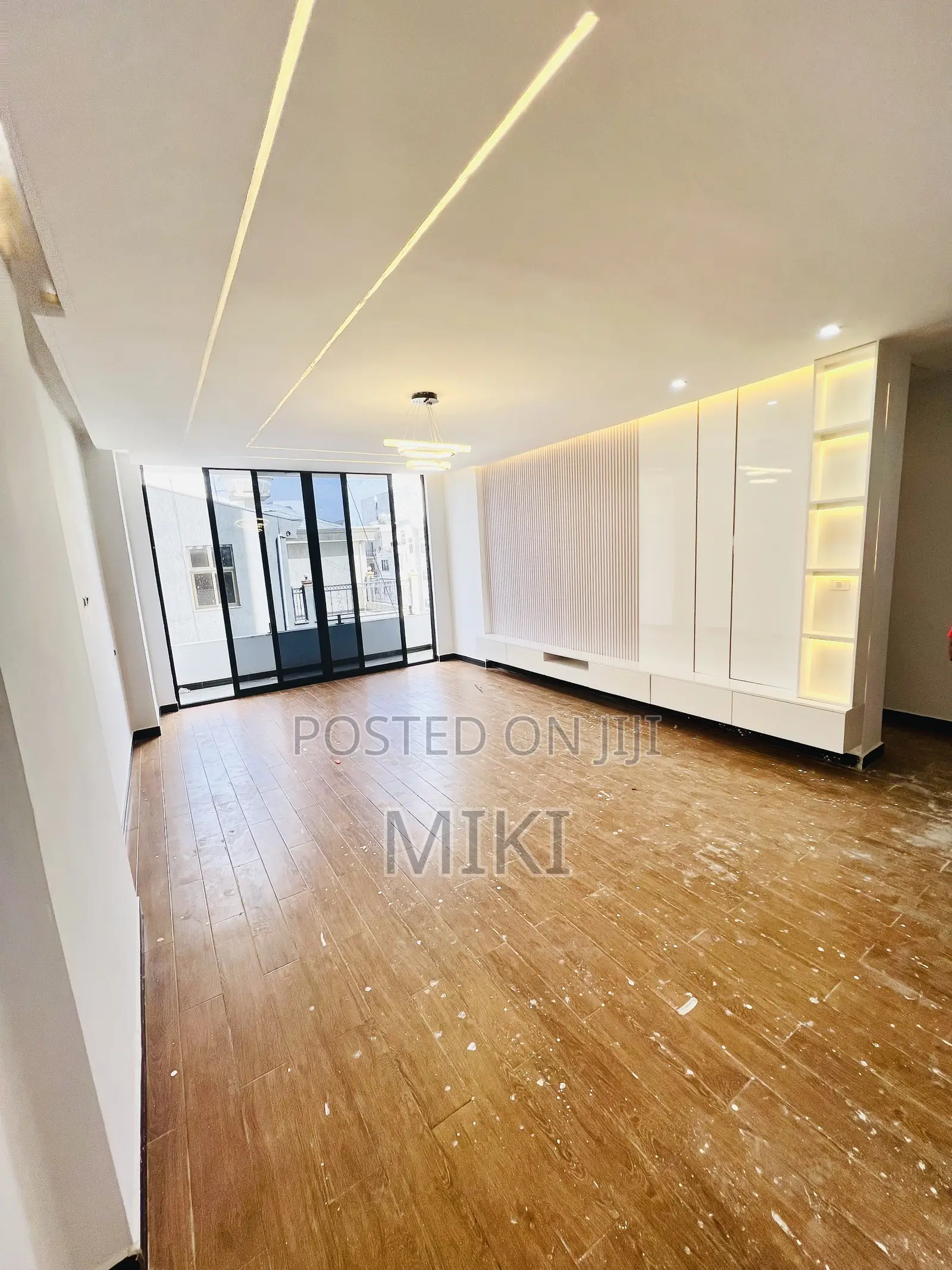 3bdrm Apartment in Haile Garment, Bole for sale