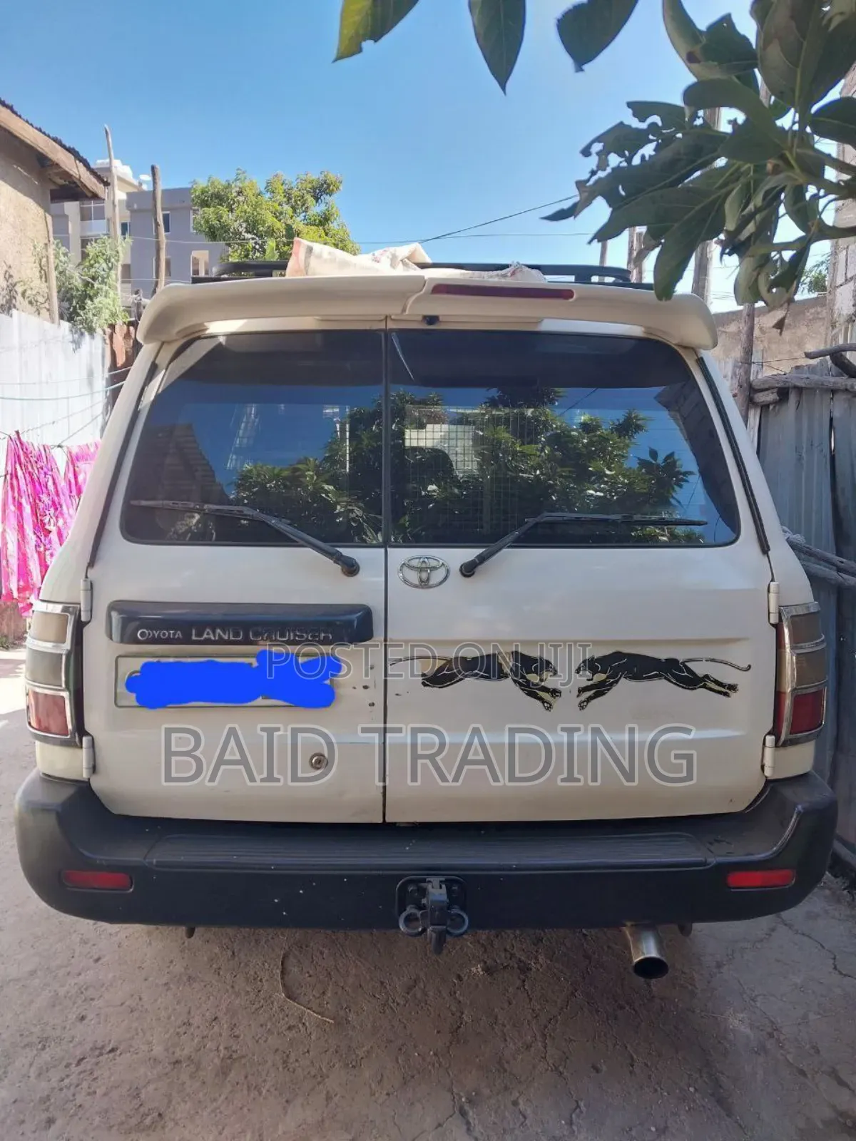 Toyota Land Cruiser 2004 White