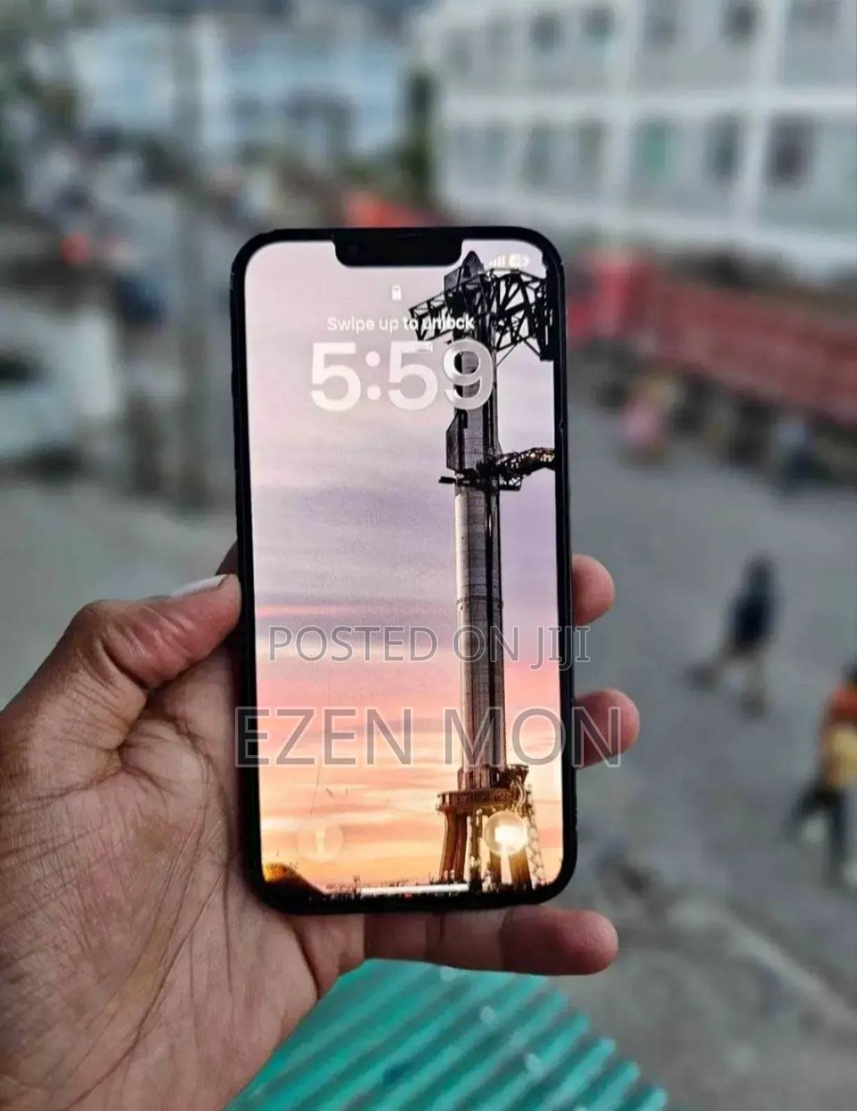 New Apple iPhone 13 256 GB Green