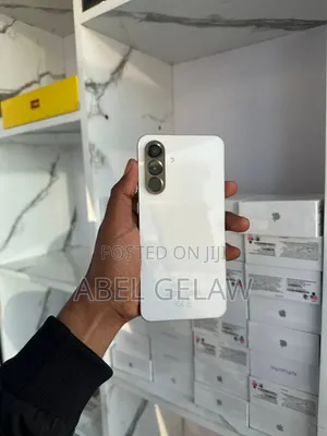 Photo - New Samsung Galaxy A56 256 GB White