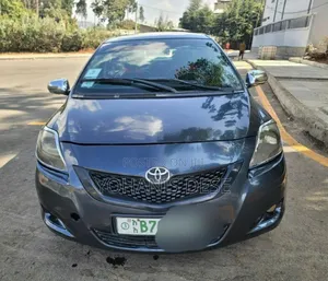 Toyota Yaris 2007 Beige