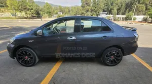 Toyota Yaris 2007 Beige