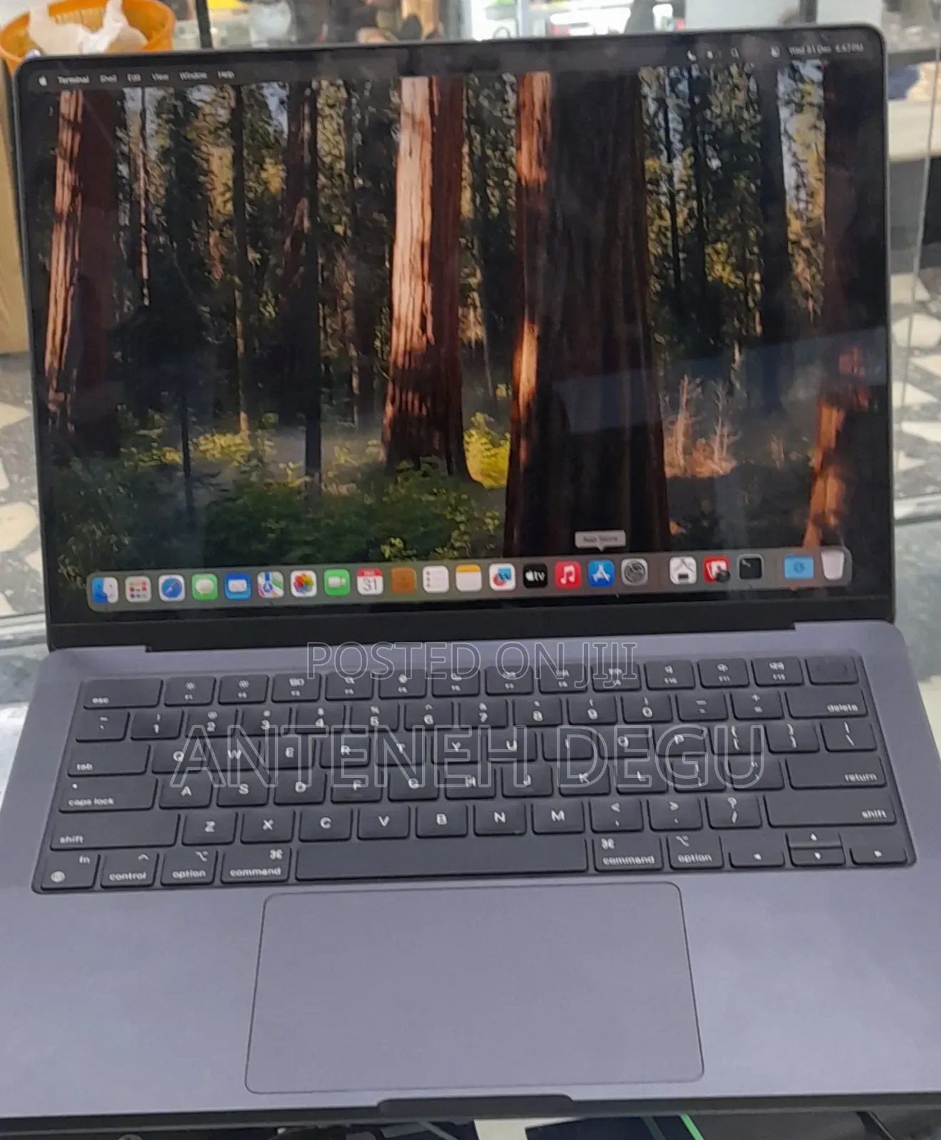 New Laptop Apple MacBook 18GB Apple M3 Pro SSD 1T