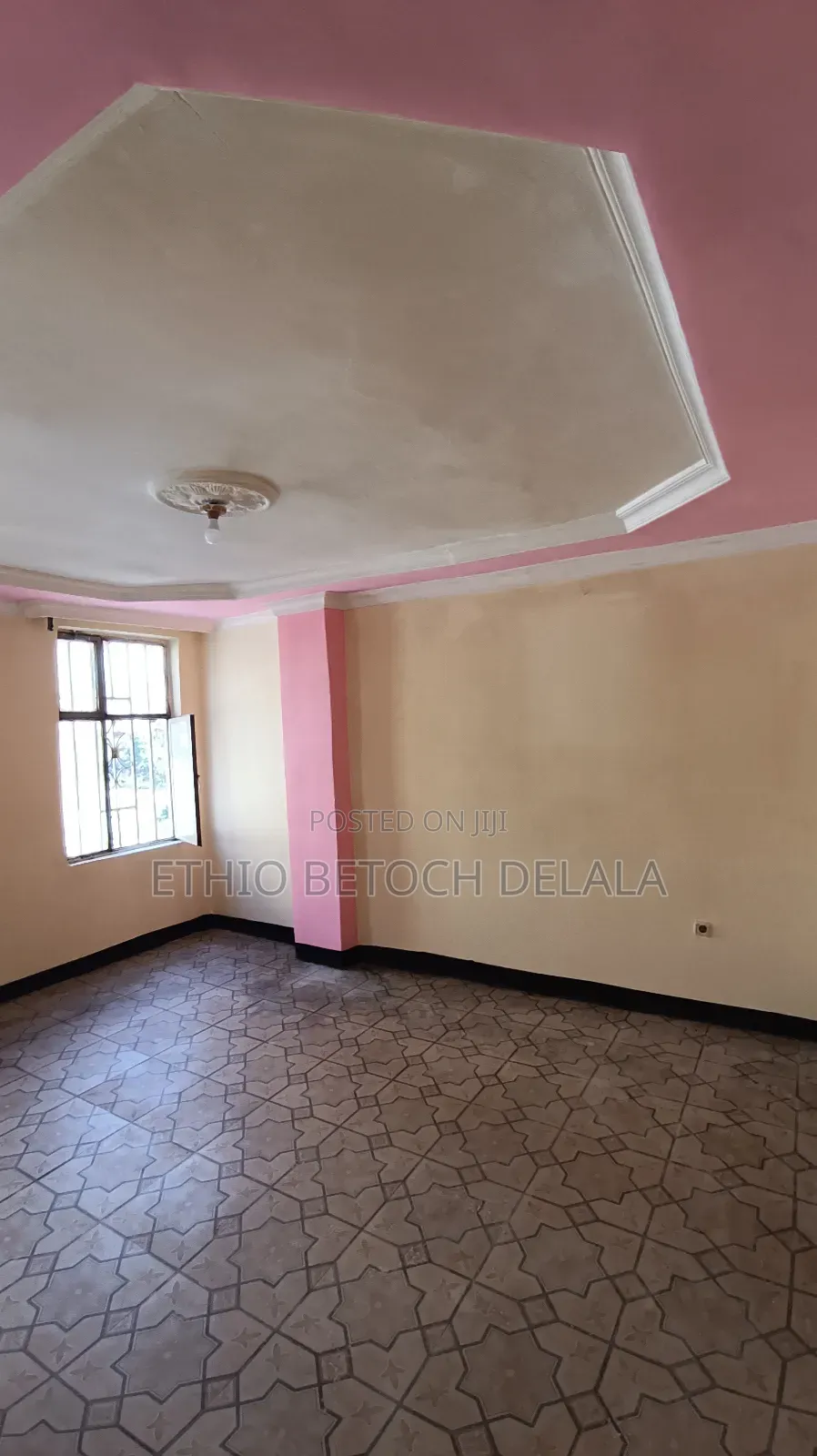 Furnished 1bdrm Apartment in አራብሳ, Bole for sale