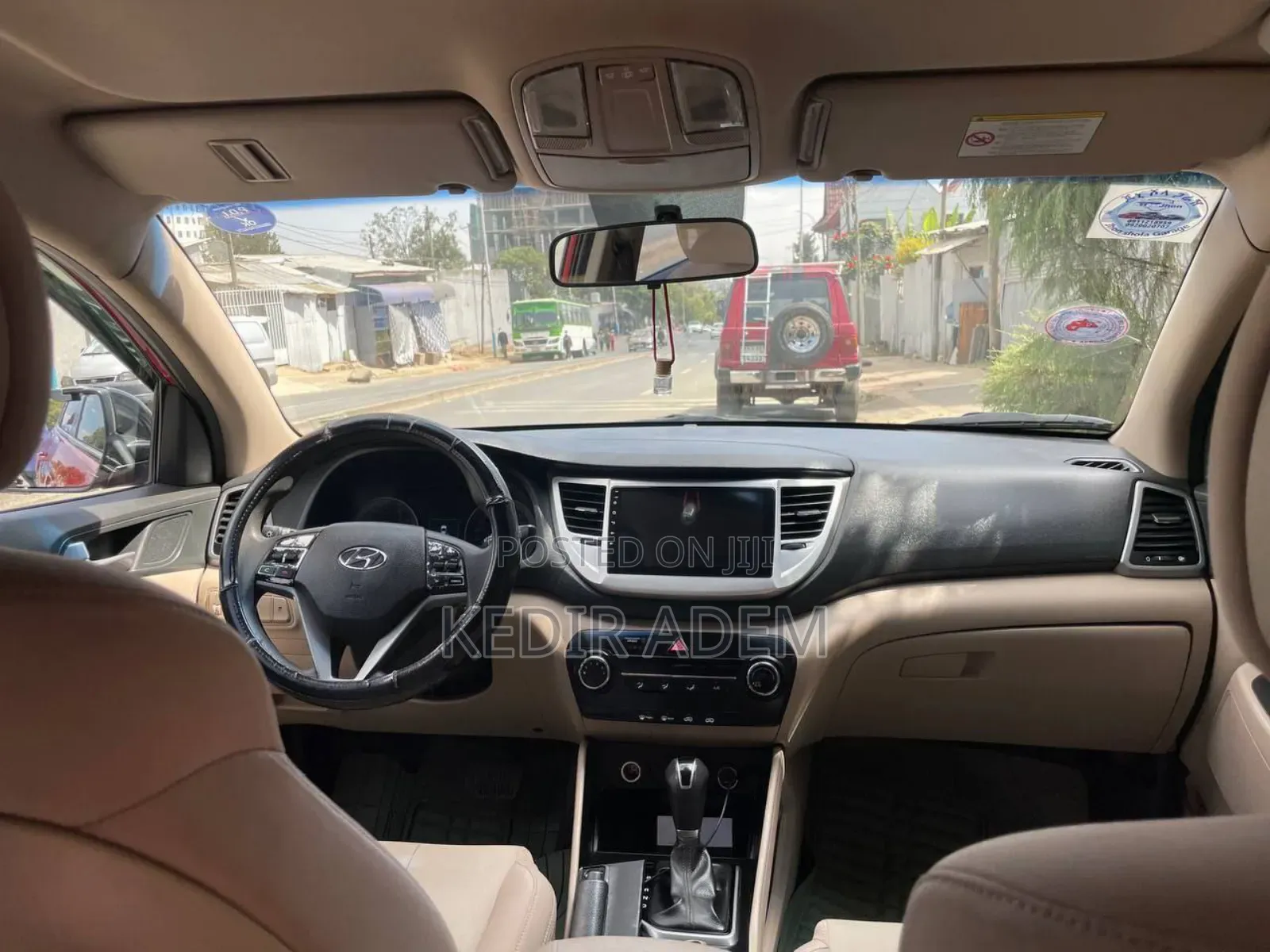 Hyundai Tucson 2018 Red