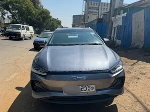 Photo - BYD E2 43 kWh 94 hp FWD 2025 Gray