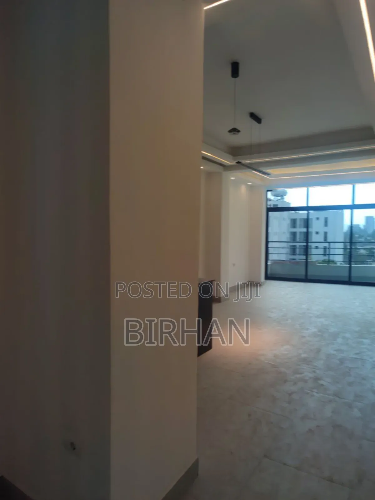 3bdrm Apartment in Luxury Apartiment, Kirkos for sale