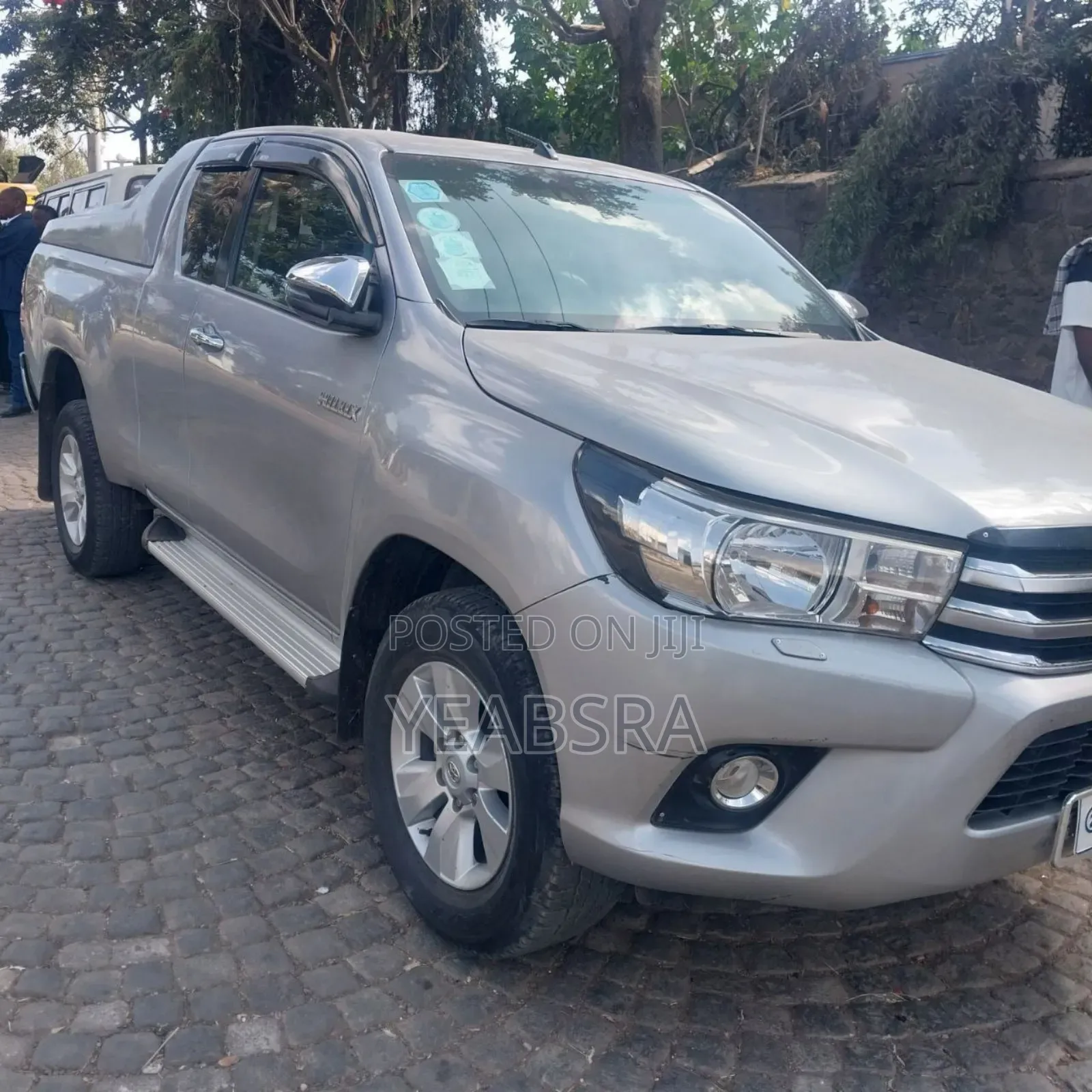 Toyota Hilux 2019 Gray