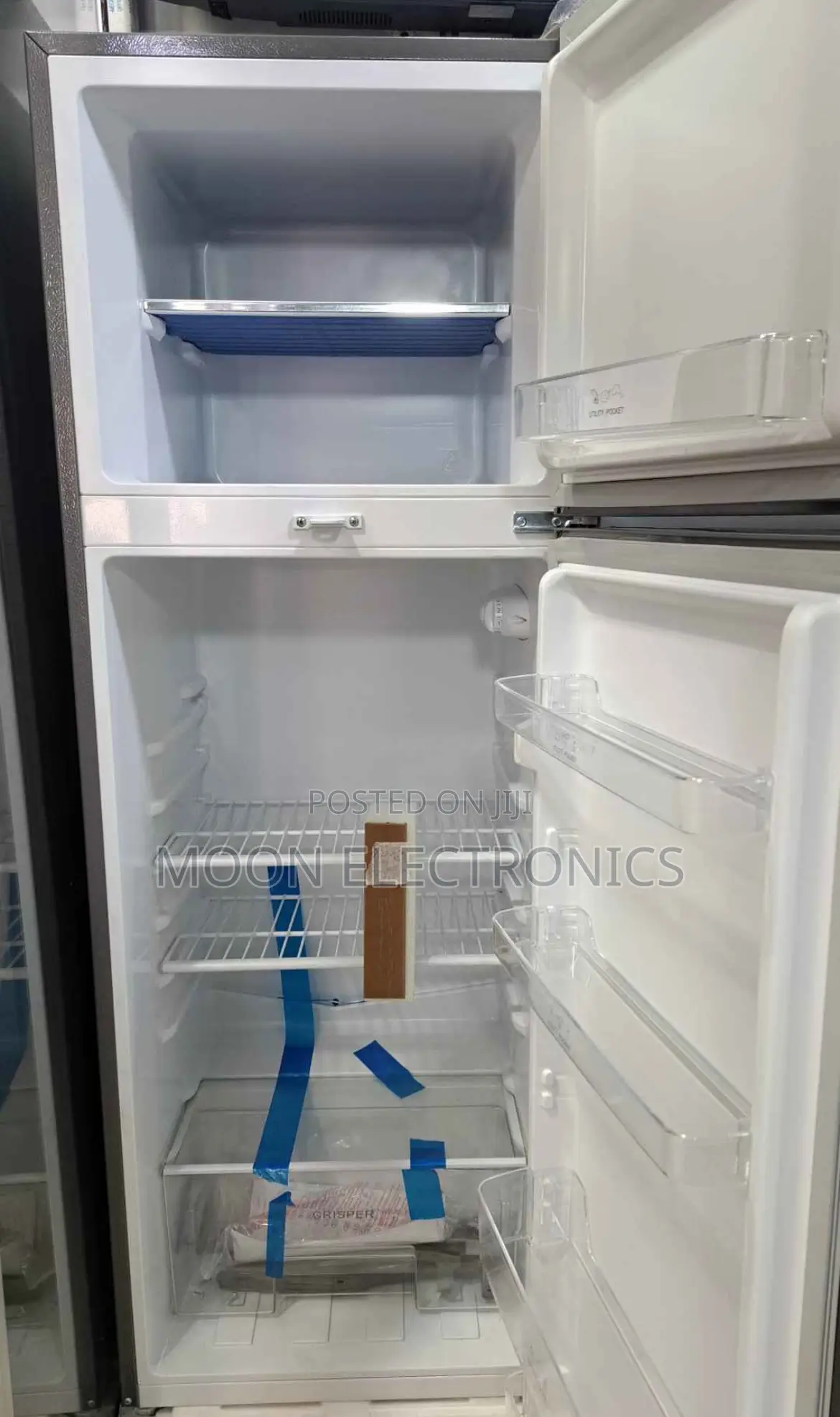 Midea 277 L Deep Freezer – Spacious Reliable Cold Storage