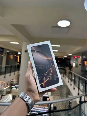 New Apple iPhone 16 Pro Max 256 GB Gold