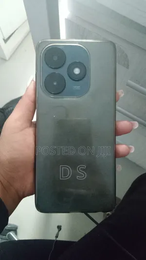 New Tecno Spark Go 2023 64 GB Black