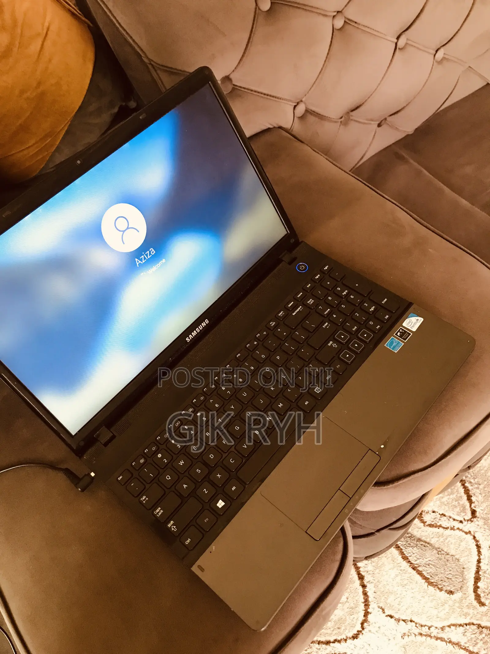 Laptop Samsung Chronos 700Z5C 2GB Intel Pentium HDD 250GB