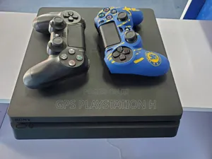 Photo - Playstation 4 Slim Jealbreak More Than 10games