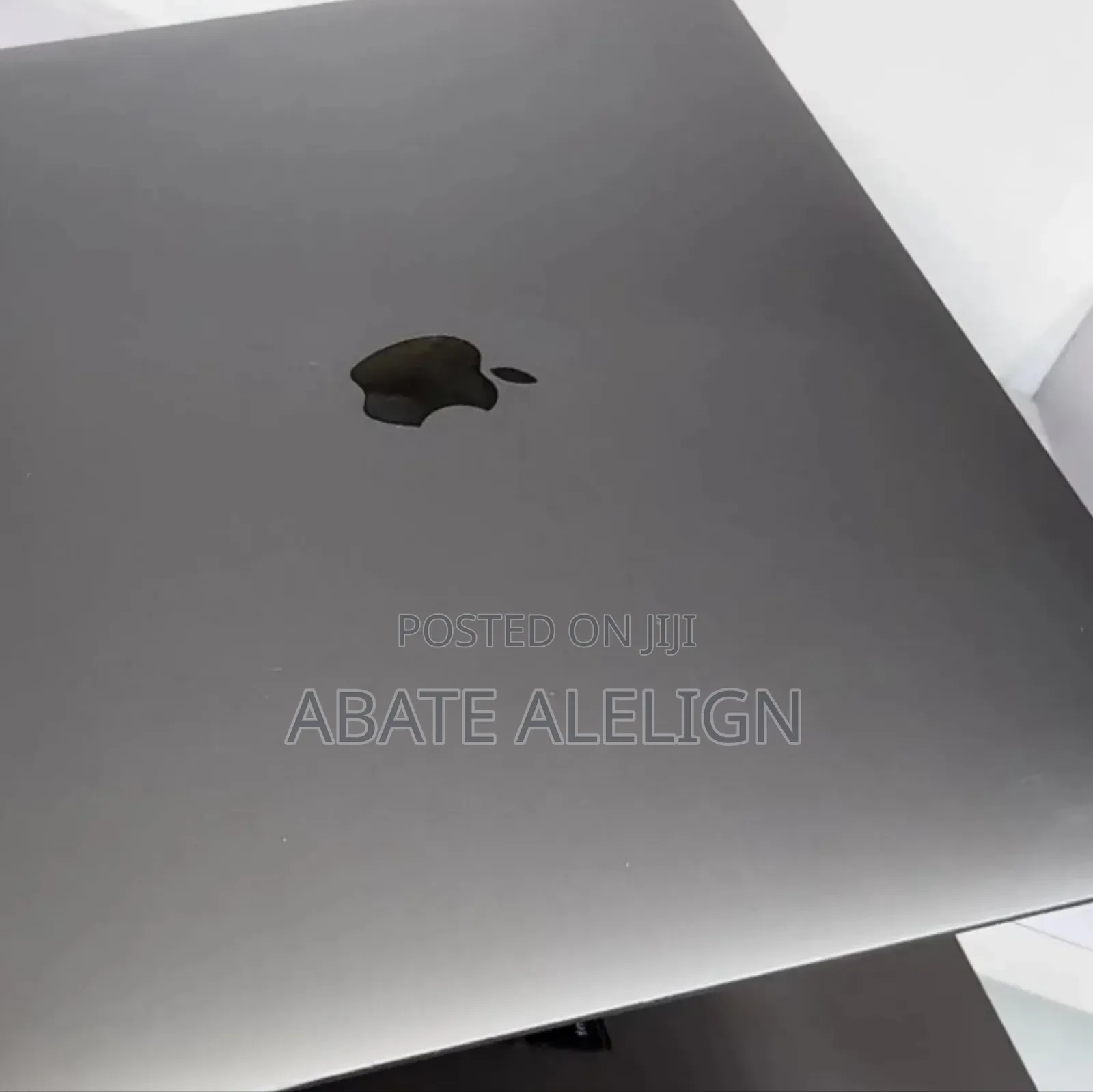 New Laptop Apple MacBook Pro 2019 32GB Intel Core i9 SSD 2T
