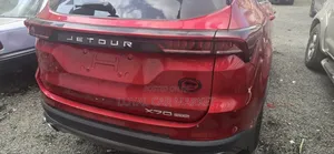 New Jetour X70 Plus 2022 Red