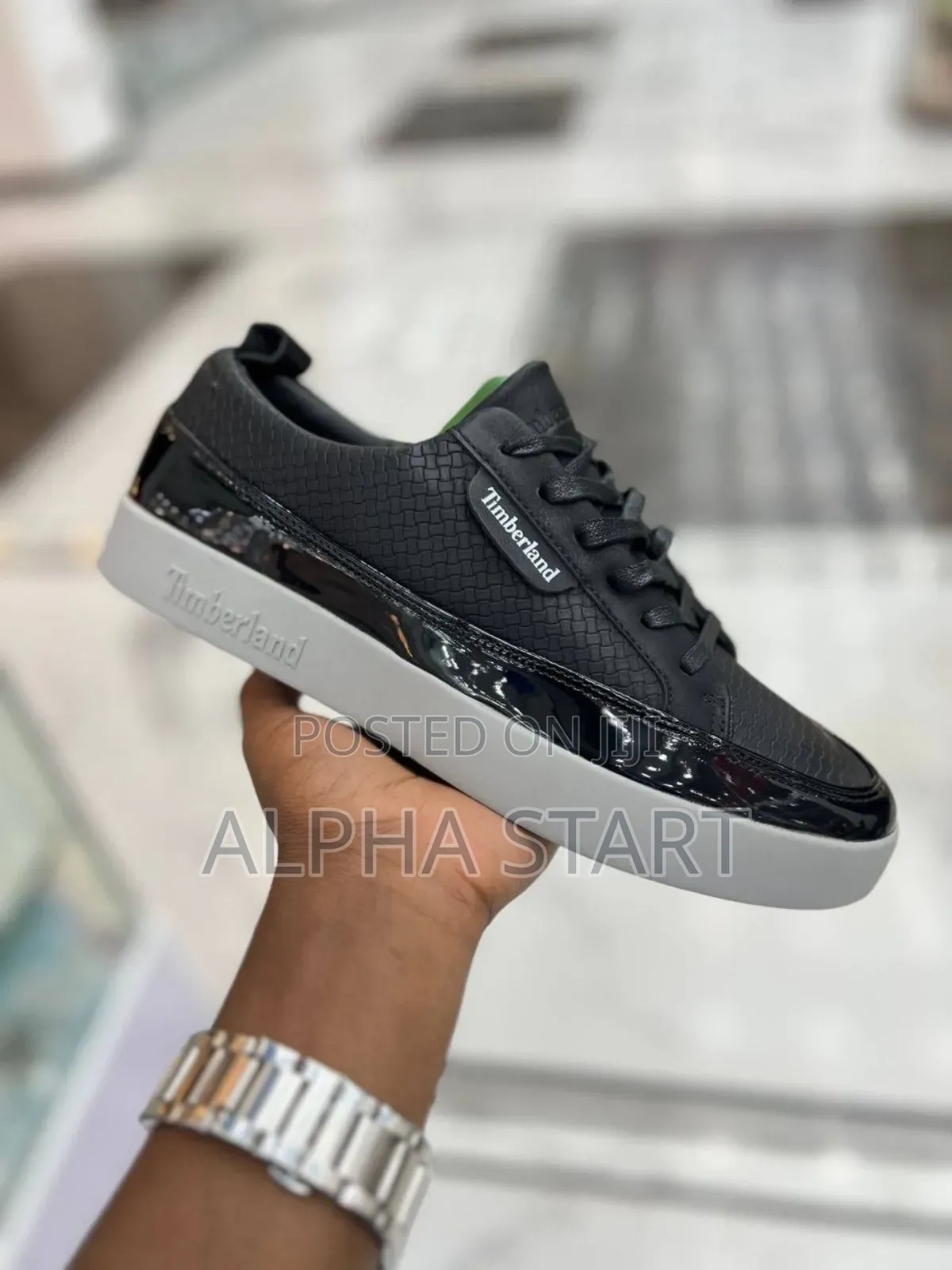 New Arrival Flat Timberland Sneakers Made in Vietnam