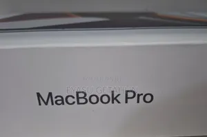 New Laptop Apple MacBook Pro 2020 M1 32GB Apple M1 Pro SSD 1T
