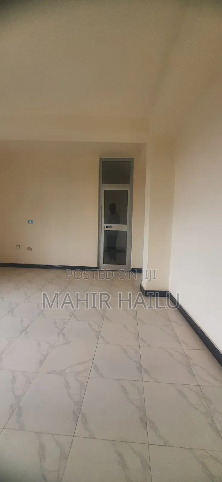 1bdrm Apartment in Real, Bole for rent