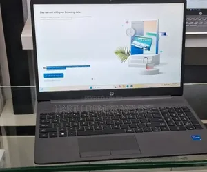 New Laptop HP OmniBook Ultra Flip 14" 16GB Intel Core i7 SSD 1T
