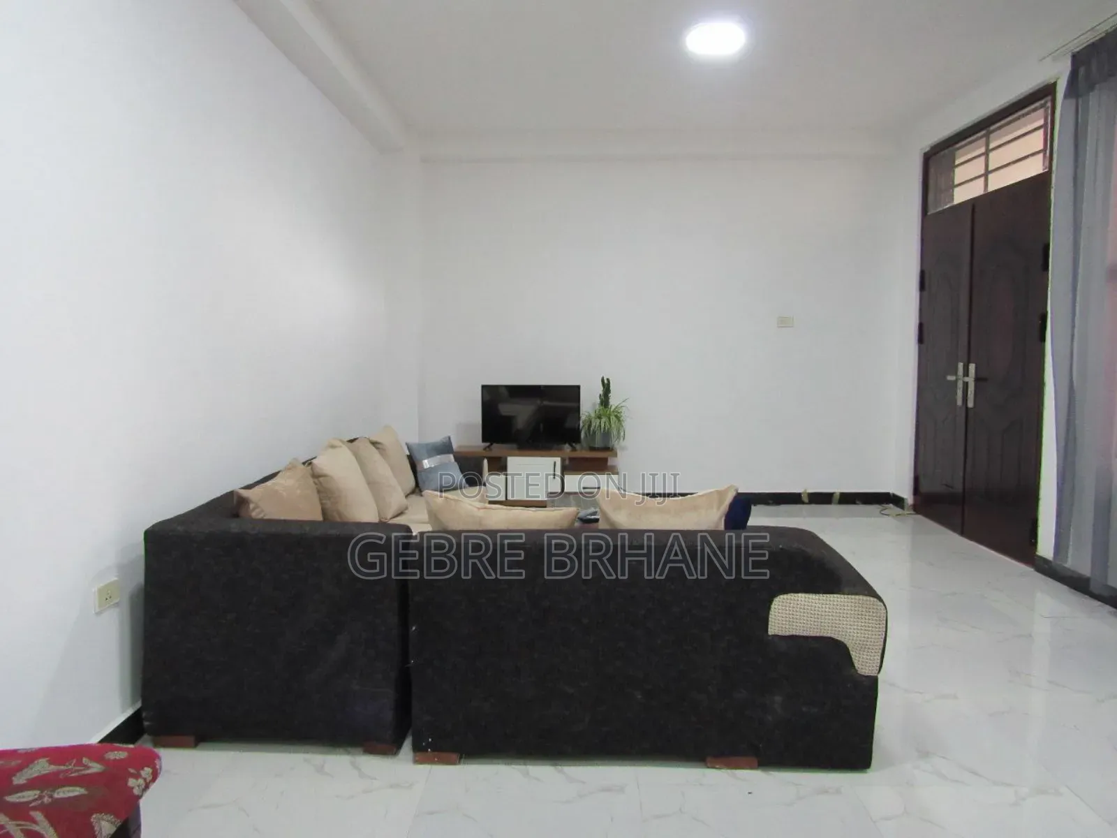 Furnished 1bdrm Apartment in Apartment, Yeka for rent
