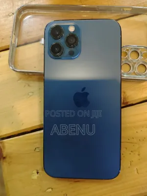 Photo - Apple iPhone 12 Pro Max 128 GB Blue