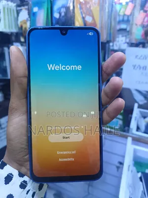 Photo - New Samsung Galaxy A17 256 GB Blue
