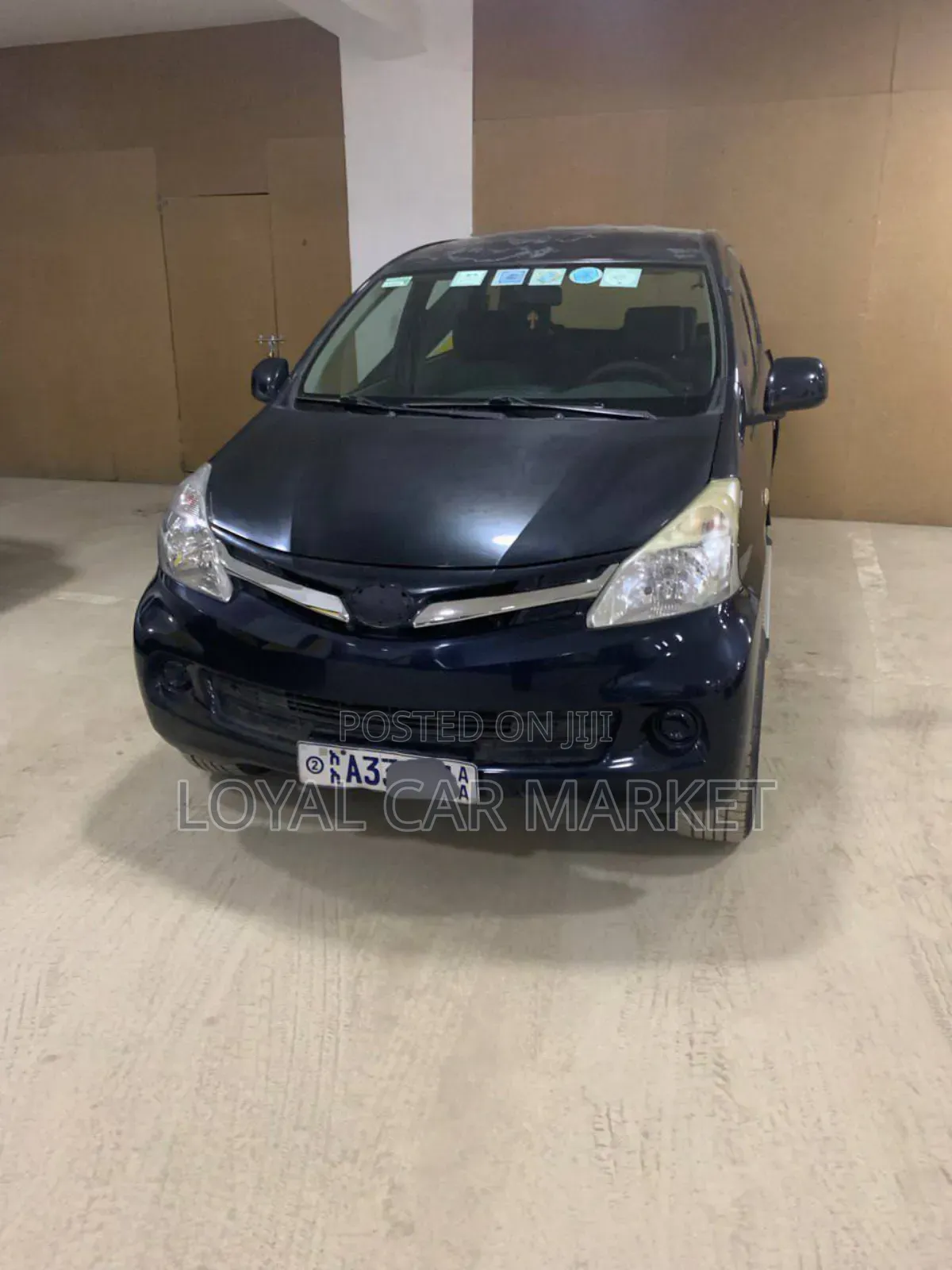 Toyota Avanza 2013 Black