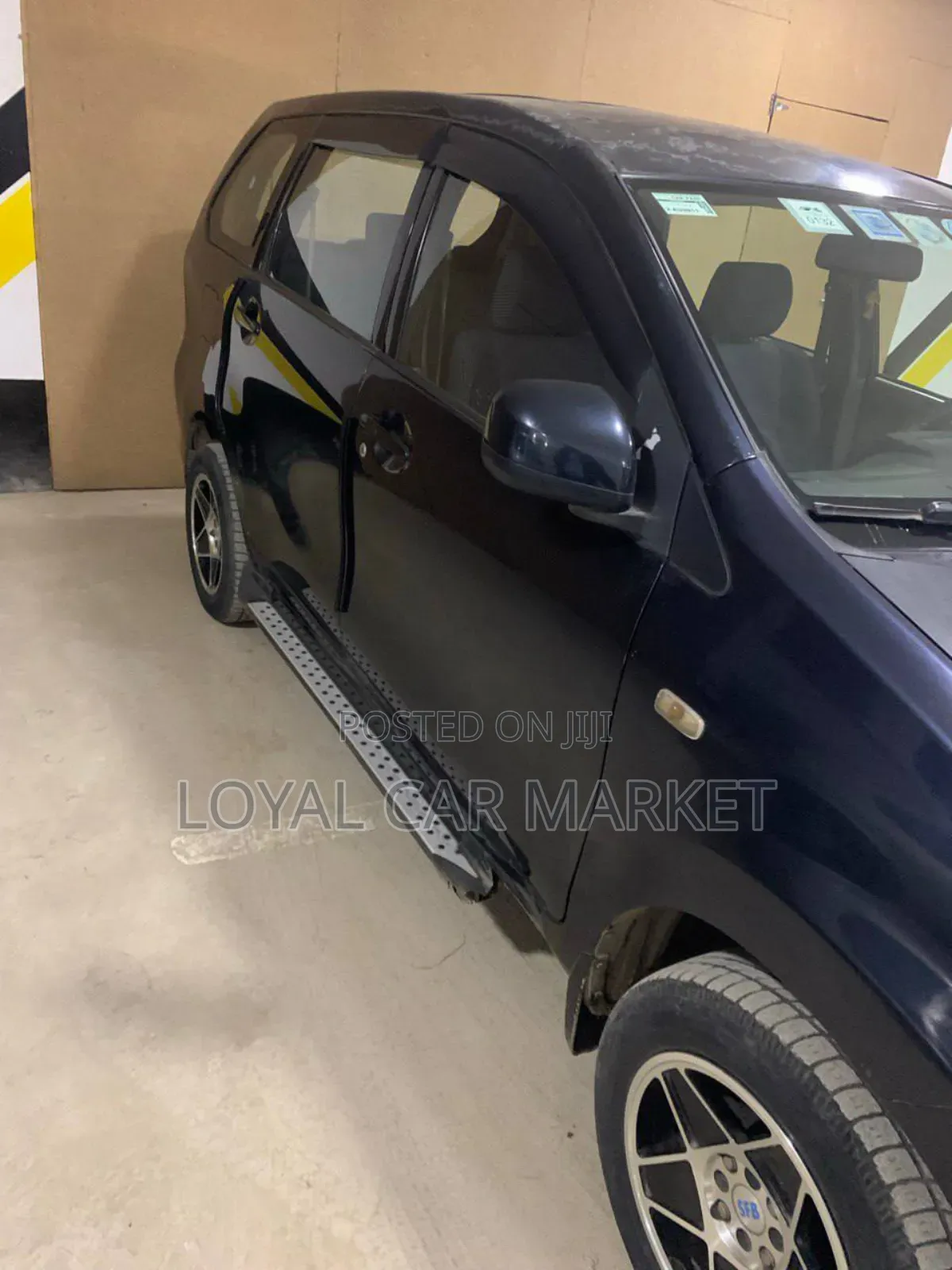 Toyota Avanza 2013 Black