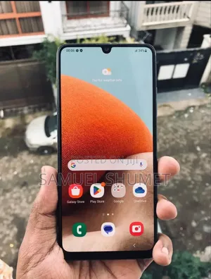 Photo - Samsung Galaxy A32 128 GB Blue