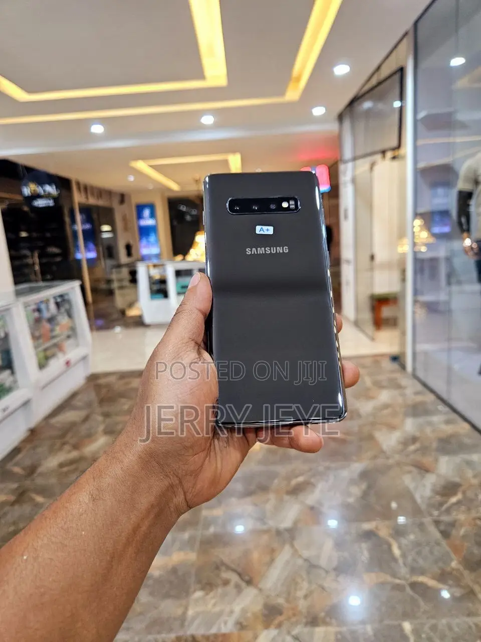 New Samsung Galaxy S10 Plus 512 GB Black