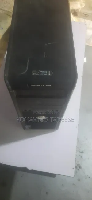 Desktop Computer Dell OptiPlex 7760 2GB Intel Core M2 HDD 500GB