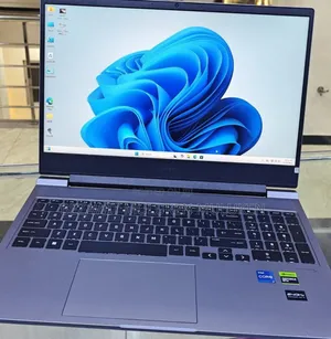 New Laptop HP Omen 16 16GB Intel Core I7 SSD 512GB