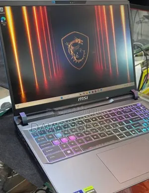 New Laptop MSI 16GB Intel Core Ultra 7 SSD 1T