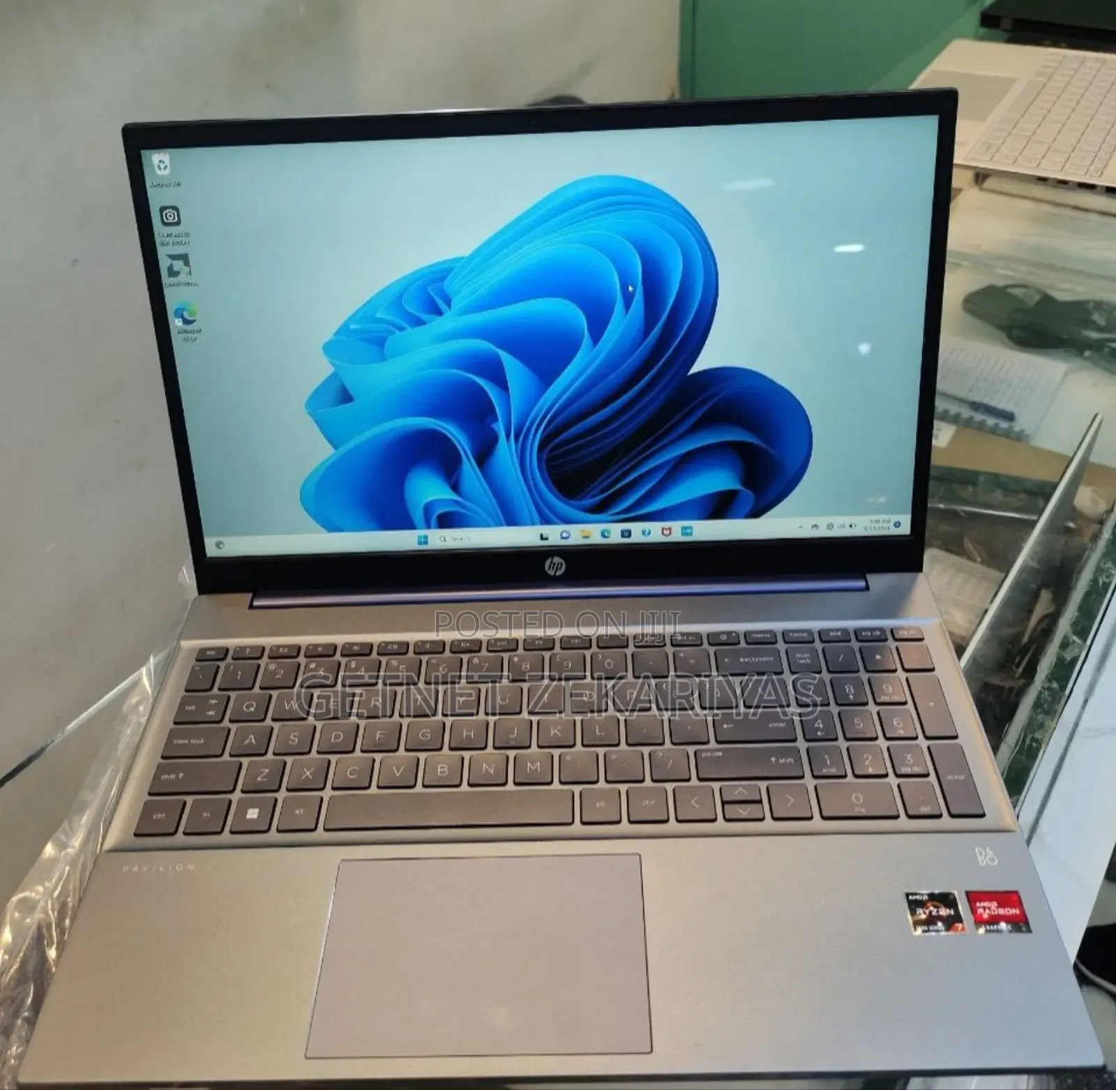 New Laptop HP Pavilion 15 16GB AMD Ryzen 7 SSD 512GB